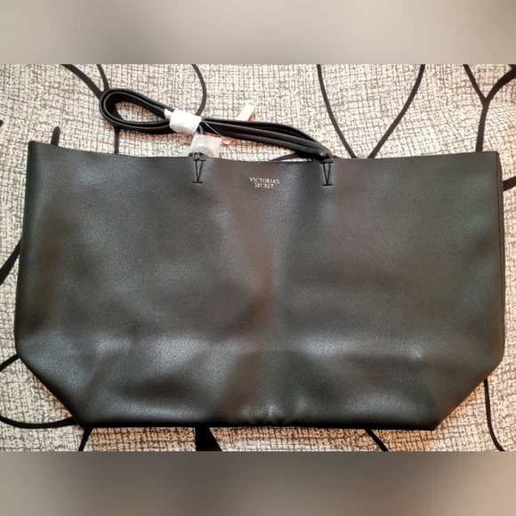 NWT Victoria's Secret Black Leather Weekender - Picture 1 of 4